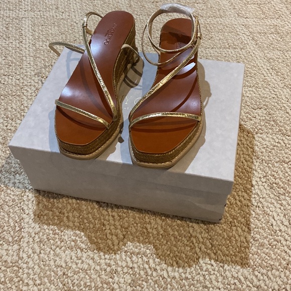 Jimmy Choo *NEVER WORN IN BOX* Drive Metallic Wedge Espadrille Sandals